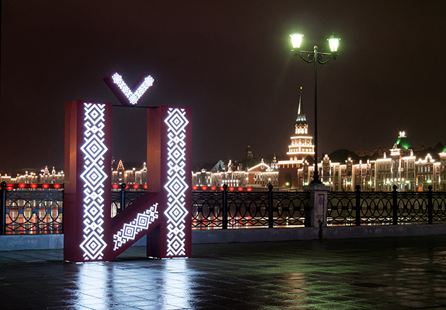 Единственный город России на «Й» теперь имеет свой символ. Изготовить новый городской арт-объект поручили Рекламной группе «Апельсин»