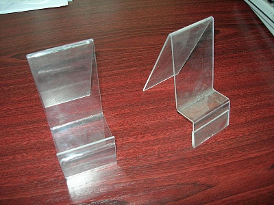Подставки из оргстекла<br />
