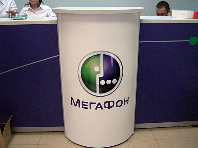 Оформление мебели в символику бренда: пластик, полноцветная печать