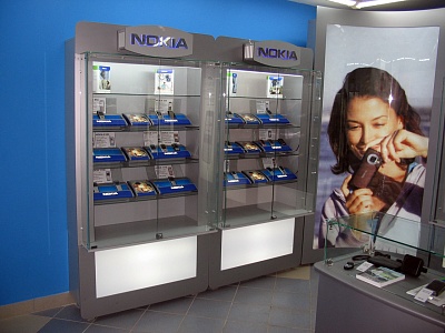 внутреннее оформление в салоне "Цифроград" по Ленинскому проспекту,32 