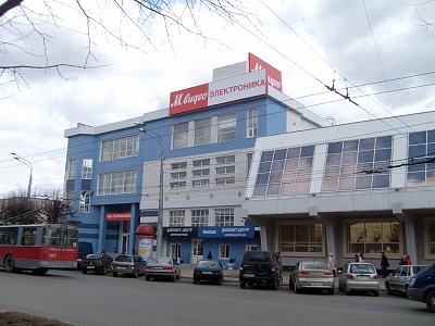 Световые короба М-Видео с баннерным лицом