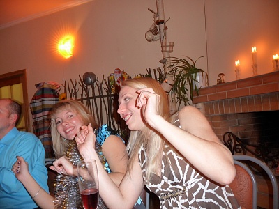 Девчушки-хохотушки