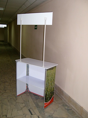 Промо-стойка Йола, вид изнутри